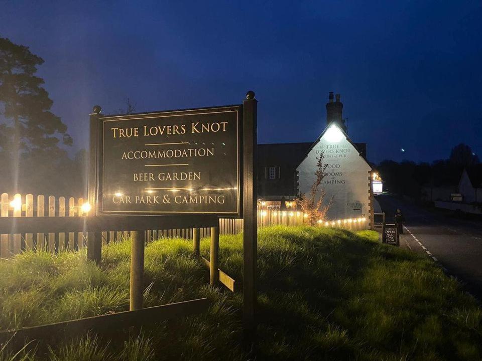 True Lovers Knot Blandford Forum Exterior foto